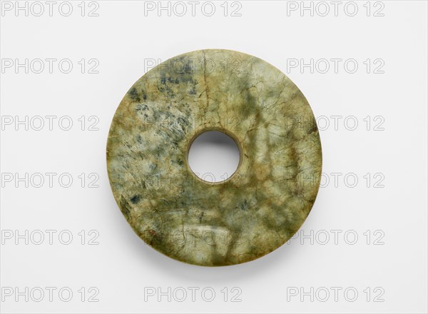 Disk (bi ?), Late Neolithic period, ca. 3300-2250 BCE. Creator: Unknown;Unknown.