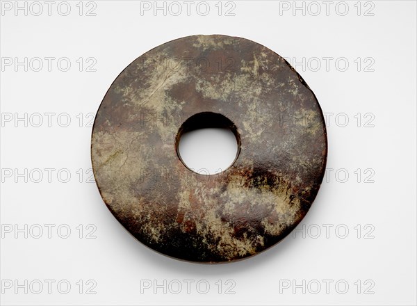 Disk (bi ?), Late Neolithic period, ca. 3300-2250 BCE. Creator: Unknown.