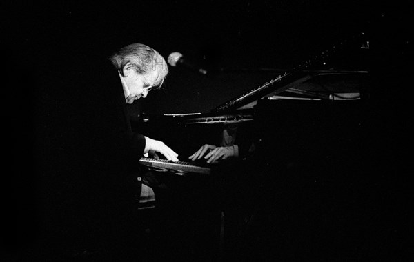 Stan Tracey, Pizza on the Park, London, 2/2000. Creator: Brian O'Connor.