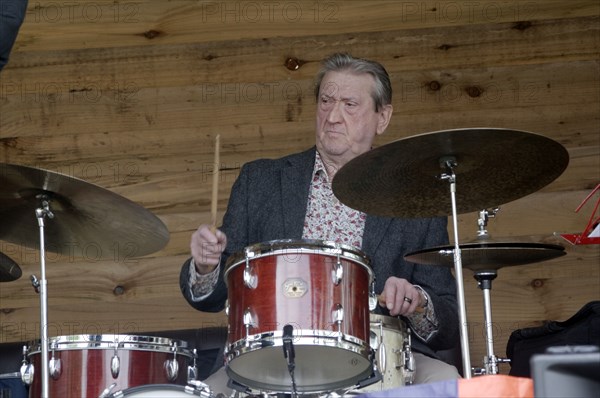 Dave Barry, Three Horseshoes, Knockholt, Kent, 18th May 2021. Creator: Brian O'Connor.