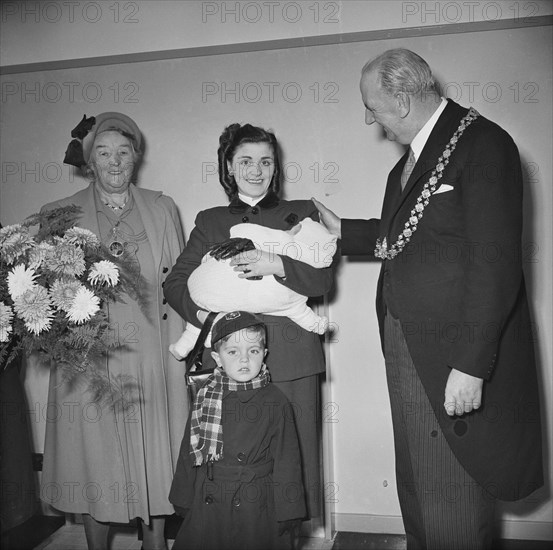 Hareclive Road, Hartcliffe, City of Bristol, City of Bristol, 30/11/1952. Creator: John Laing plc.