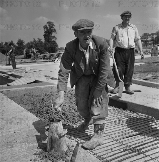 Rover Car Company Works, Lode Lane, Solihull, 30/05/1955. Creator: John Laing plc.