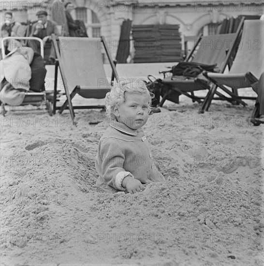 Bournemouth, 09/06/1956. Creator: John Laing plc.