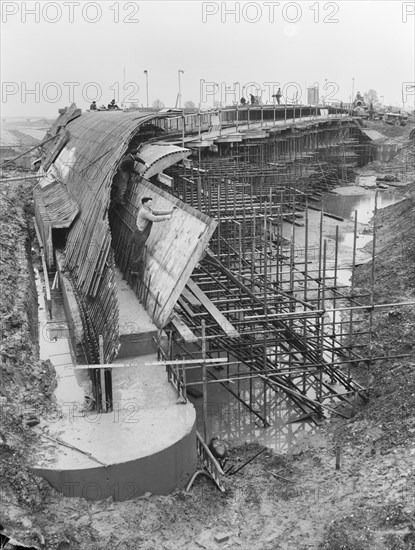 M1 Motorway, Structure 63, Forest Road, Hanslope, Milton Keynes, 24/03/1959. Creator: John Laing plc.