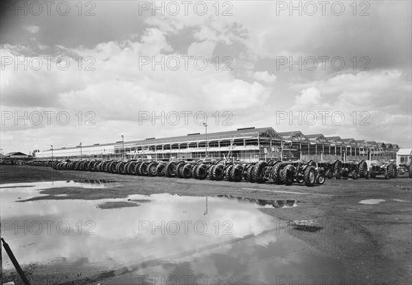 Ford Motor Works, Barking and Dagenham, Greater London Authority, 11/08/1960. Creator: John Laing plc.