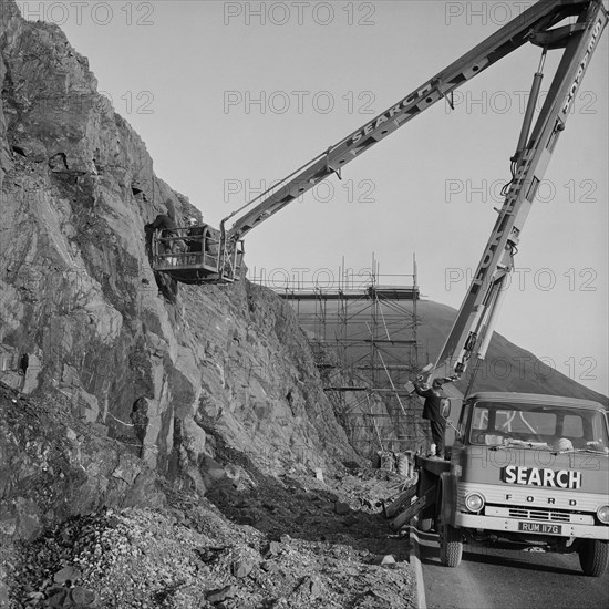 M6 Motorway, Grayrigg, South Lakeland, Cumbria, 27/02/1970. Creator: John Laing plc.