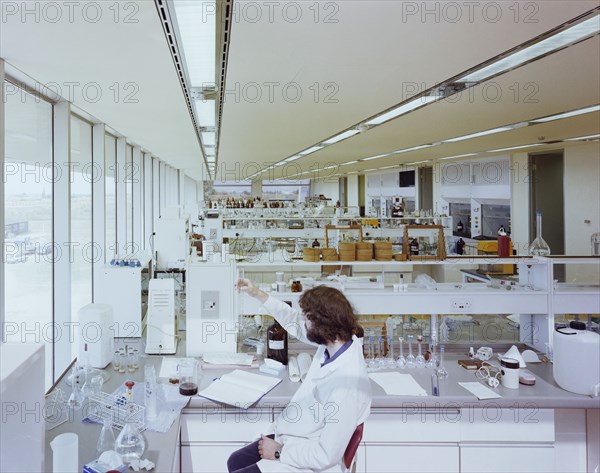 Napp Laboratories, Milton Road, Cambridge Science Park, Milton, Cambridgeshire, 06/09/1983. Creator: John Laing plc.