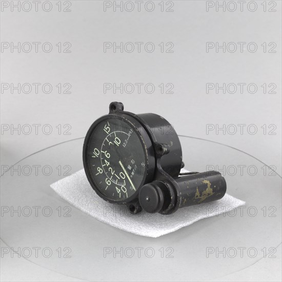 Indicator, Fuel Quantity, Japanese Navy. Creator: Unknown.