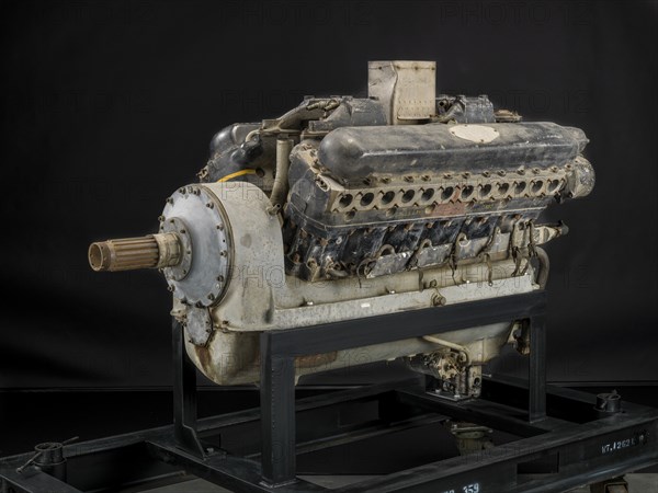 Curtiss Conqueror V-1570-53 (G1V-1570-F), V-12 Engine, ca. 1928. Creator: Curtiss Aeroplane and Motor Company.