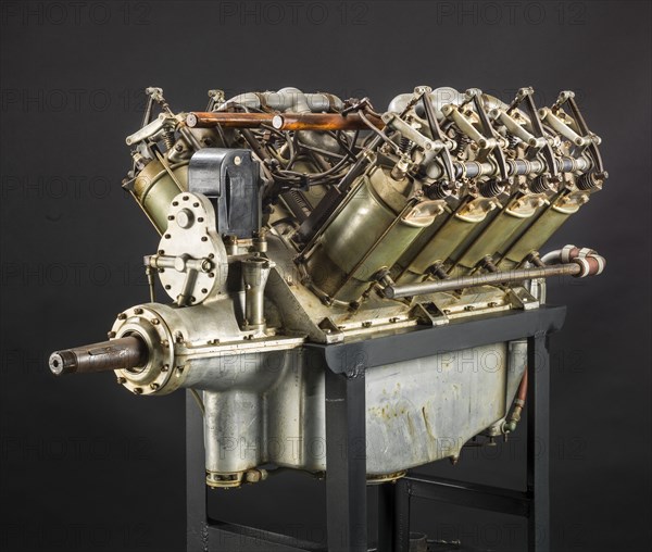 Curtiss OXX-6, V-8 Engine, ca. 1916. Creator: Curtiss Aeroplane and Motor Company.