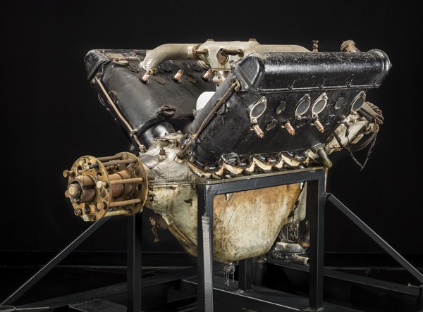 Hispano-Suiza (Wright-Martin E), V-8 Engine, ca. 1916. Creators: Wright Aeronautical, Wright-Martin.