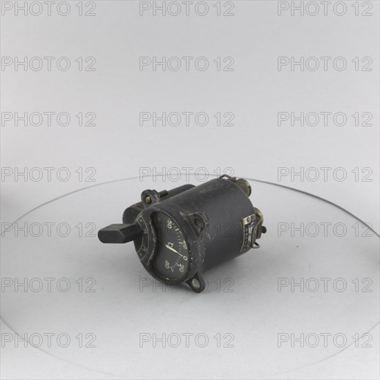 Indicator, Air Temperature, Japanese Army. Creator: Fuji Koku Keiki.