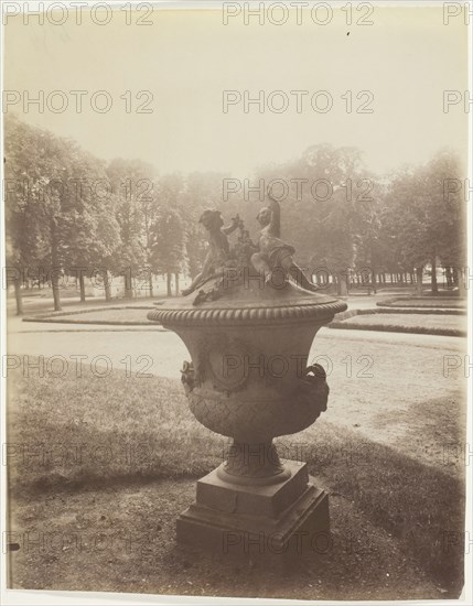 Versailles, Grand Trianon, 1901. Creator: Eugene Atget.