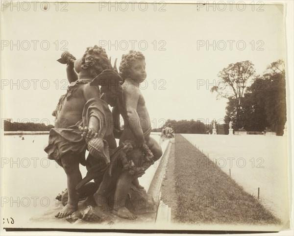 Versailles, Parterre d'Eau, 1901. Creator: Eugene Atget.