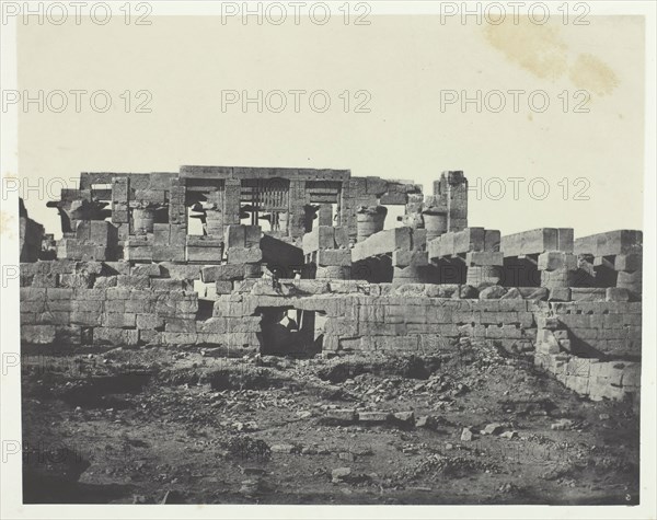 Palais de Karnak, Entrée Méridionale de la Salle Hypostyle; Thèbes, 1849/51, printed 1852. Creator: Maxime du Camp.