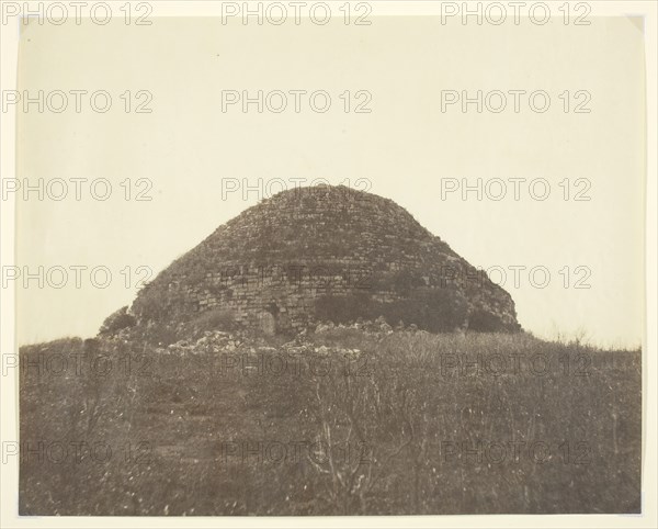 Tombeau de la chrétienne. Vue du côté nord. (Tomb of the Christian Woman...), 1855. Creator: John Beasley Greene.