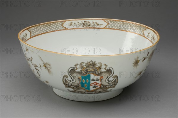 Punch Bowl with the arms of Smith impaling Horne, Jingdezhen, c. 1740. Creator: Jingdezhen Porcelain.