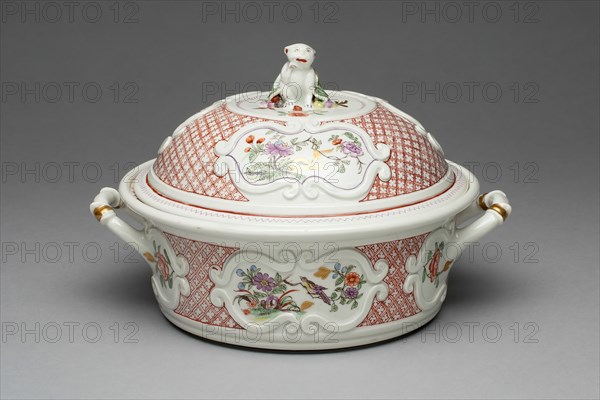 Tureen, Vienna, c. 1725. Creator: Du Paquier Porcelain Manufactory.