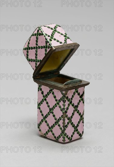 Box, South Staffordshire, c. 1775. Creator: Staffordshire Potteries.