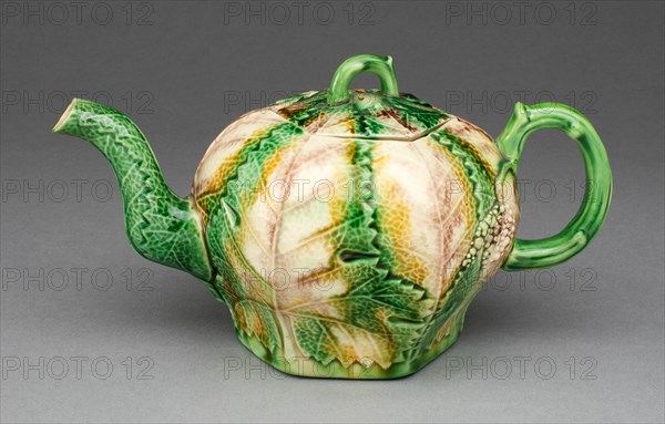 Teapot, Staffordshire, 1760/75. Creator: Staffordshire Potteries.