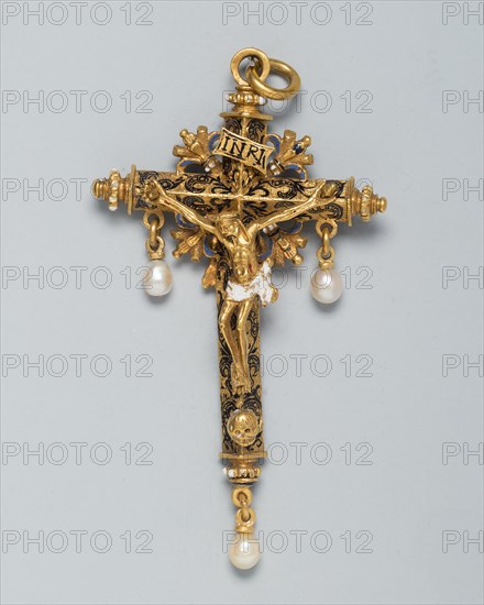 Double-Sided Crucifix Pendant, Spain, c. 1575-c. 1600. Creator: Unknown.