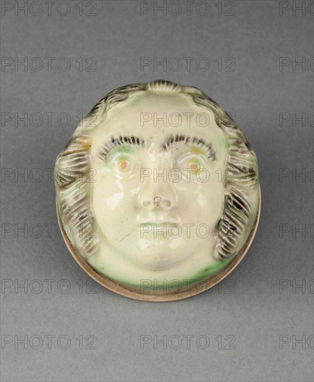 Snuff Box, Staffordshire, 1760/70. Creator: Staffordshire Potteries.