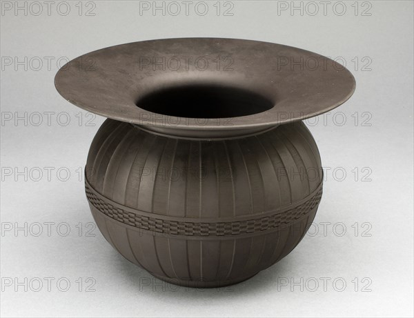 Spittoon, Burslem, c. 1820. Creator: Wedgwood.