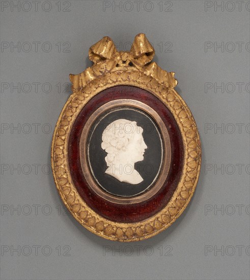 Cameo with Head of a Woman, Burslem, Late 18th century. Creator: Wedgwood.