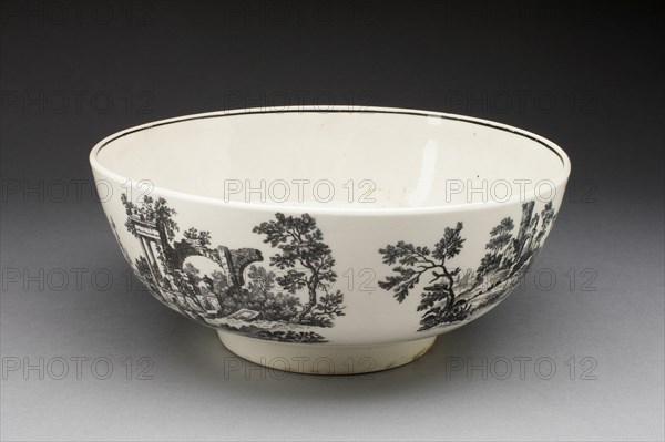 Bowl, Worcester, c. 1785. Creator: Royal Worcester.