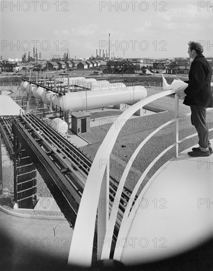 Coryton Oil Refinery; Calor Gas Filling Station, Thurrock, Thurrock, 07/09/1965. Creator: John Laing plc.