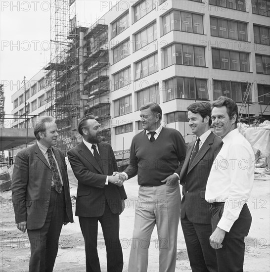 St Thomas Hospital, Lambeth Palace Road, Lambeth, Greater London Authority, 16/07/1974. Creator: John Laing plc.