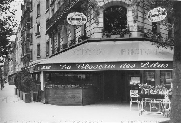 La Closerie des Lilas, Montparnasse. Creator: Anonymous.