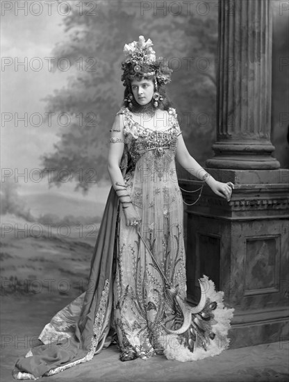 Mrs Algernon Bourke (1870-1967), née Guendoline Irene Emily Sloane-Stanley..., 1897. Creator: Photo studio Lafayette, London  .