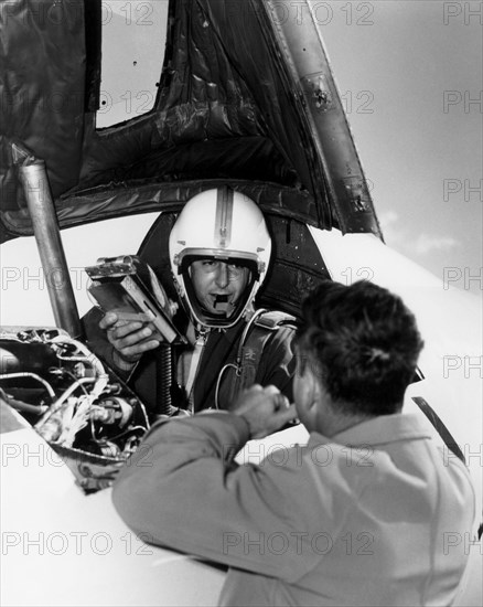 Scott Crossfield...after the first mach 2 flight, USA, November 20, 1953. Creator: Unknown.