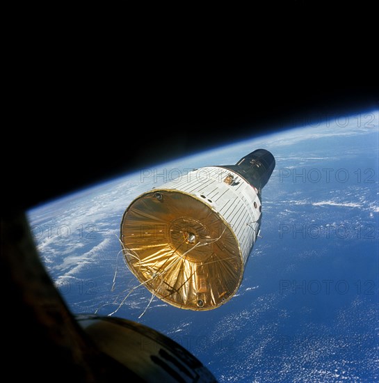 Gemini VI in orbit 160 miles (257 km) above Earth, December 15, 1965. Creators: James A Lovell Jr, Frank Borman.