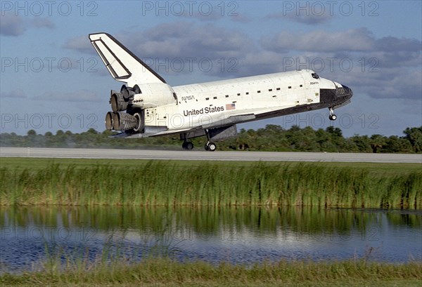 STS-86 Landing, Florida, USA, 1997. Creator: NASA.