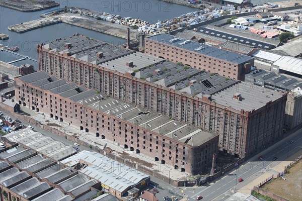 Stanley Warehouse and Tobacco Warehouse, 2015. Creator: Historic England.