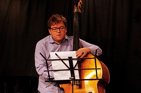 Conor Chaplin, Ari Hoenig Trio, Verdict Jazz Club, Brghton, East Sussex, 6th Oct. 2021. Creator: Brian O'Connor.