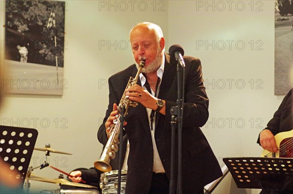 Pete Allen, The Pete Allen Band, Deanwood Park Golf Club, Newbury, Berks, 10th Oct. 2021. Creator: Brian O'Connor.