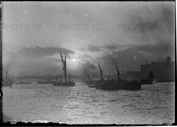 Vauxhall, Lambeth, Greater London Authority, 1920-1940. Creator: Charles William  Prickett.