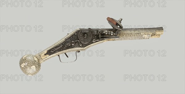 Wheellock Pistol (Puffer) with the Coat of Arms of Johann Georg, Duke of Saxony, Thuringia, 1604. Creator: Klaus Hirt.