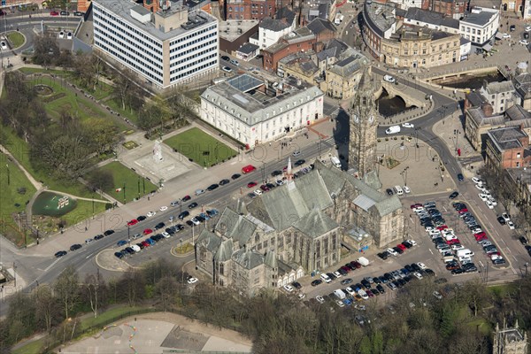 Rochdale Town Hall and Cenotaph, Rochdale, 2019. Creator: Historic England.