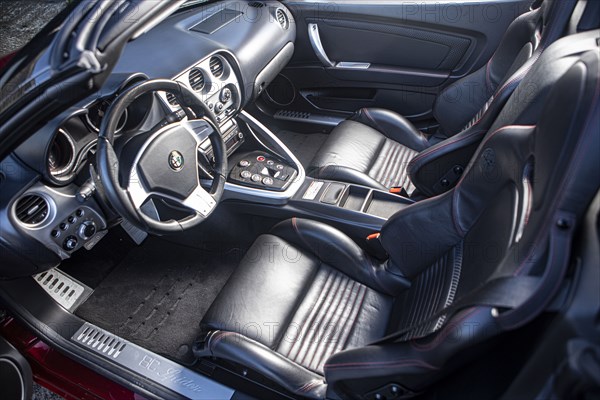 2013 Alfa Romeo 8C Spyder.