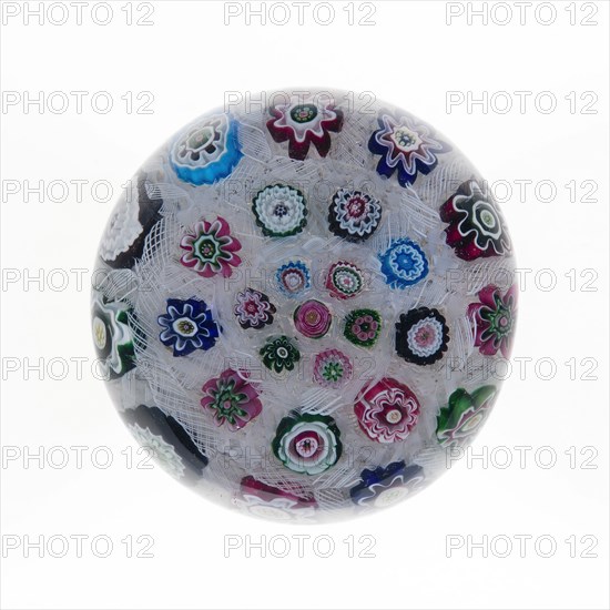 Paperweight, Clichy, 19th century.