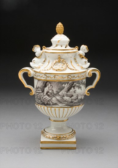 Urn, Frankenthal, 1776/77.