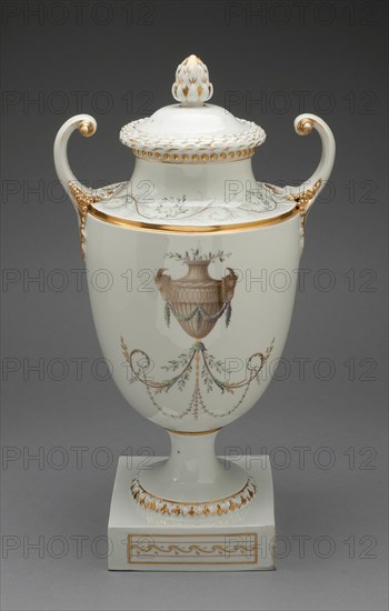 Vase, Fürstenberg, c. 1800.