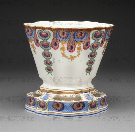 Vase, Sèvres, 1761.