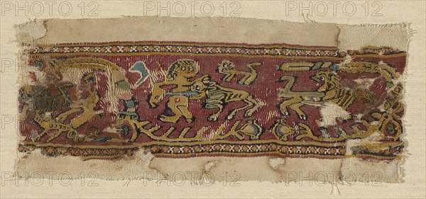 Fragment of a Border, Egypt, Roman period (30 B.C.- 641 A.D.)/Arab period (641-969), 6th/7th century.