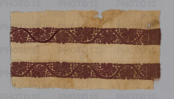 Border, Egypt, Roman period (30 B.C.- 641 A.D.), 4th century.