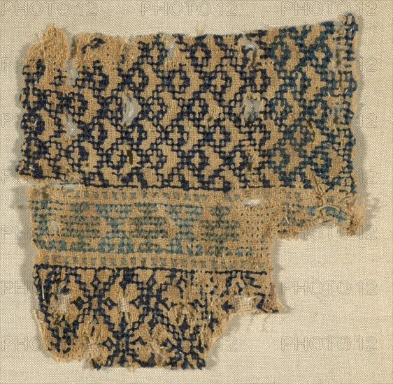 Fragment, Egypt, Mamluk period (1250- 1517), 13th/14th century.